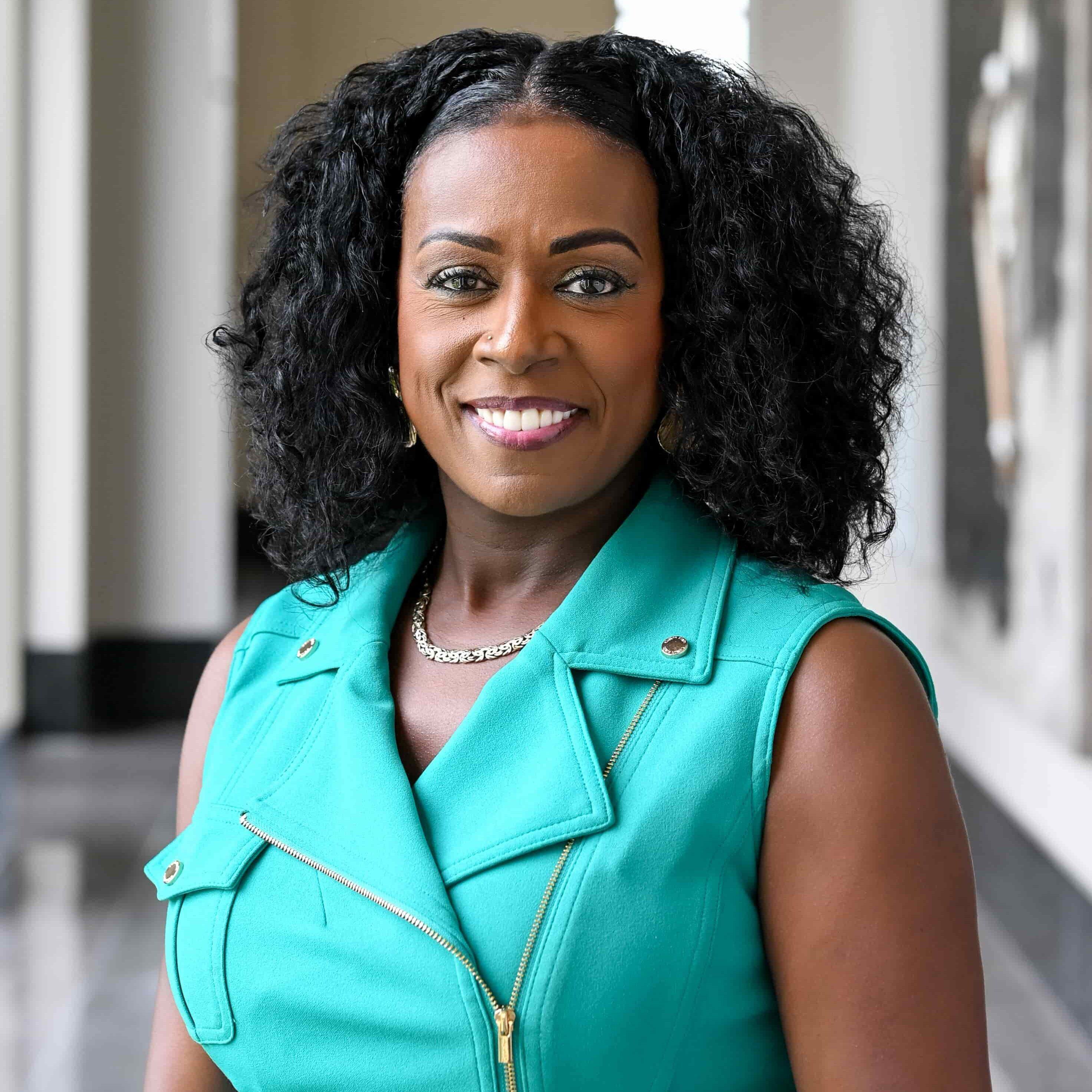 Erica calais headshot