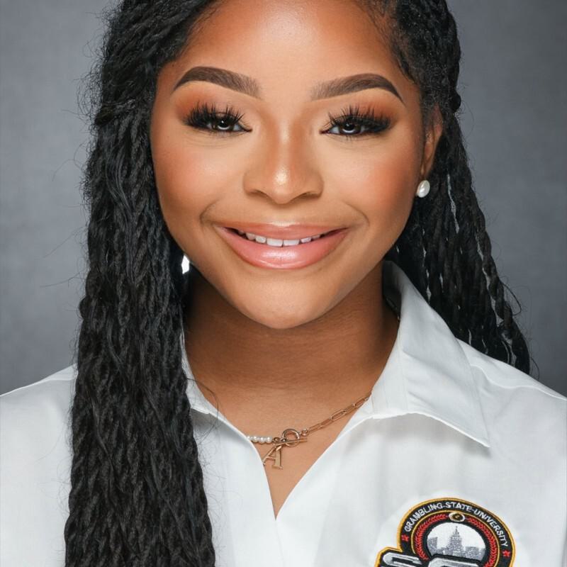 Amaya Moore headshot