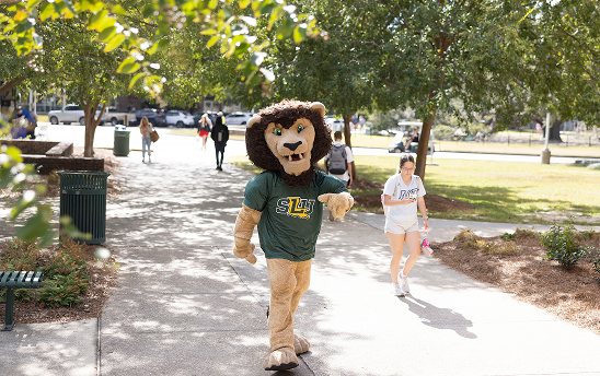 Southeastern Louisiana University mascot walking on campus