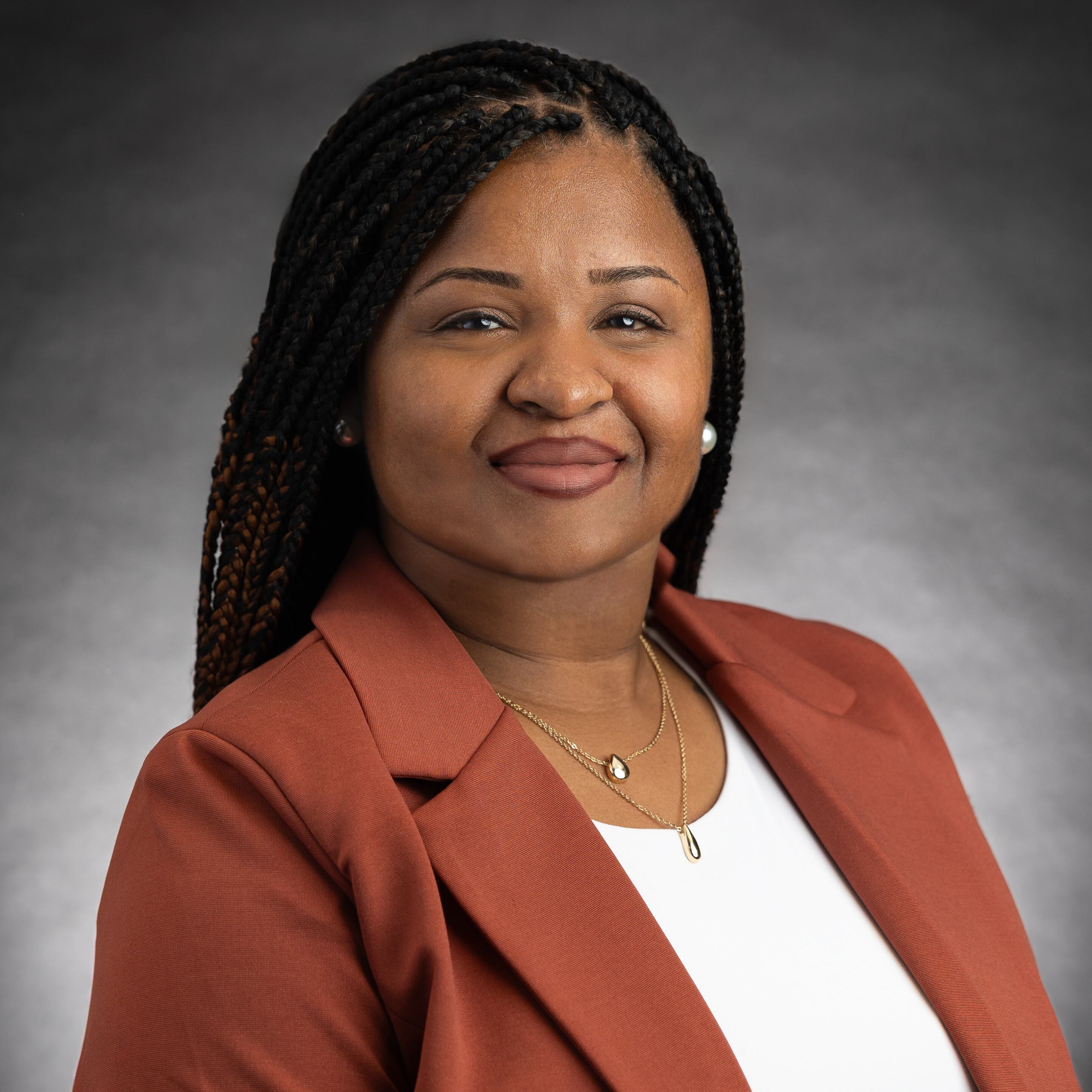 Jasmine Shaw headshot.