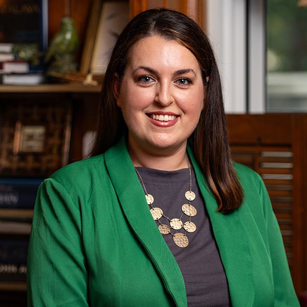 Jennifer Rowell headshot